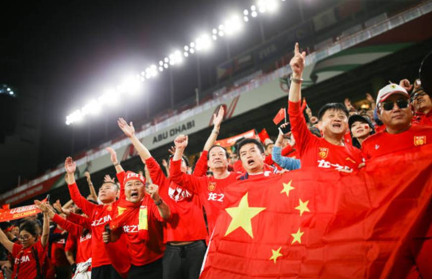 包含哈兰德重返赛场，刷新纪录首场状态出色，G2观众沸腾！的词条-j9九游会